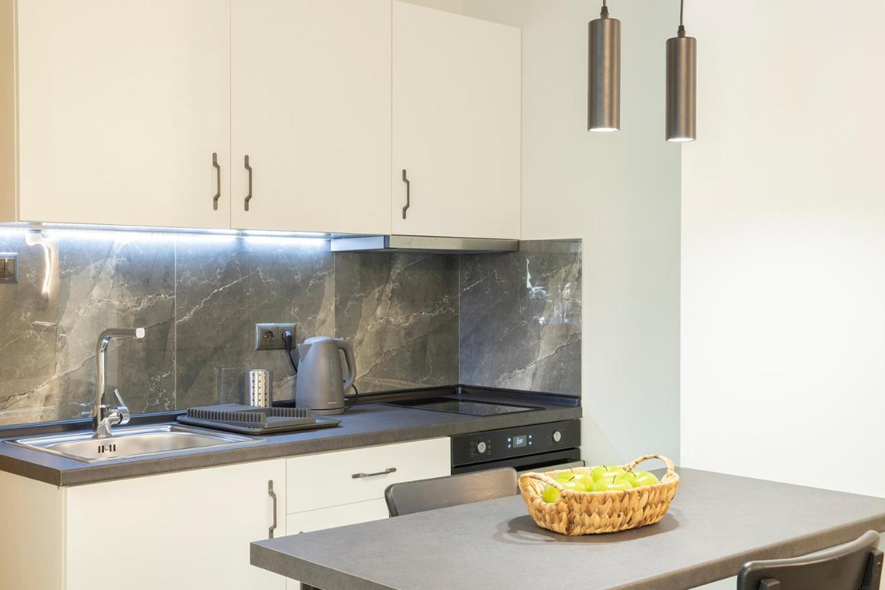 Ferienwohnung Elena Luxury Living Paralía Skotínis Exterior foto