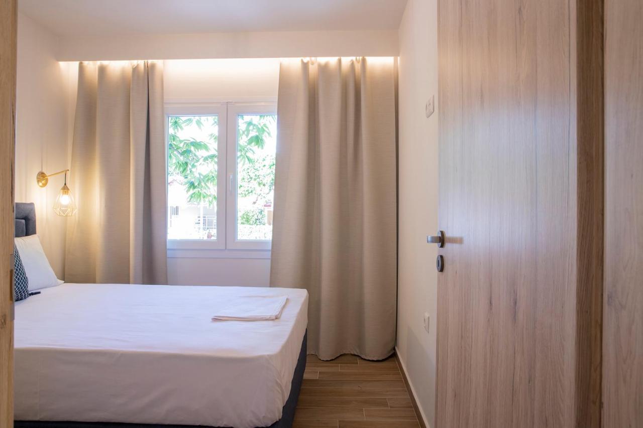 Ferienwohnung Elena Luxury Living Paralía Skotínis Exterior foto