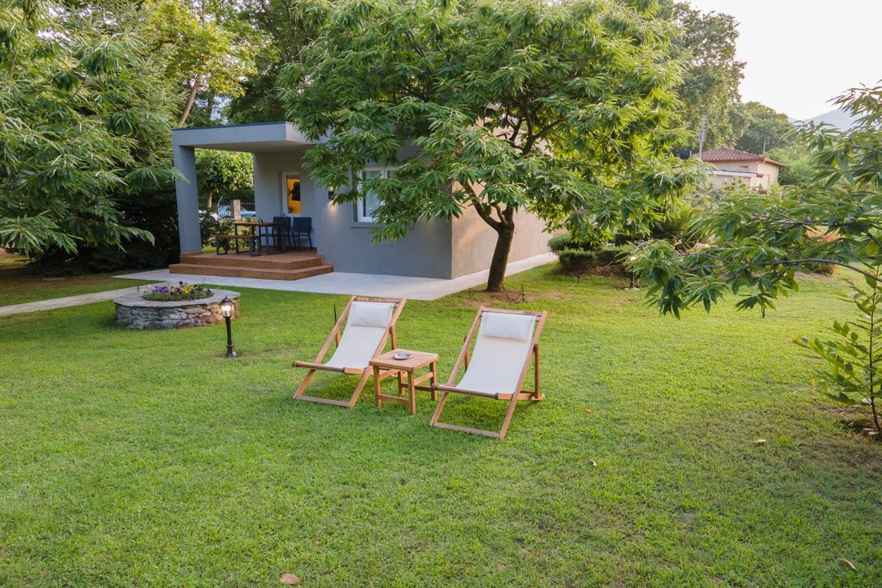 Ferienwohnung Elena Luxury Living Paralía Skotínis Exterior foto