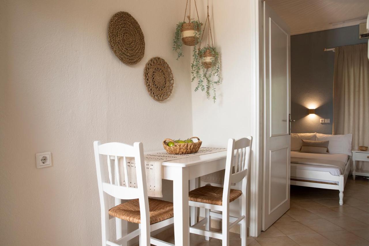 Ferienwohnung Elena Luxury Living Paralía Skotínis Exterior foto