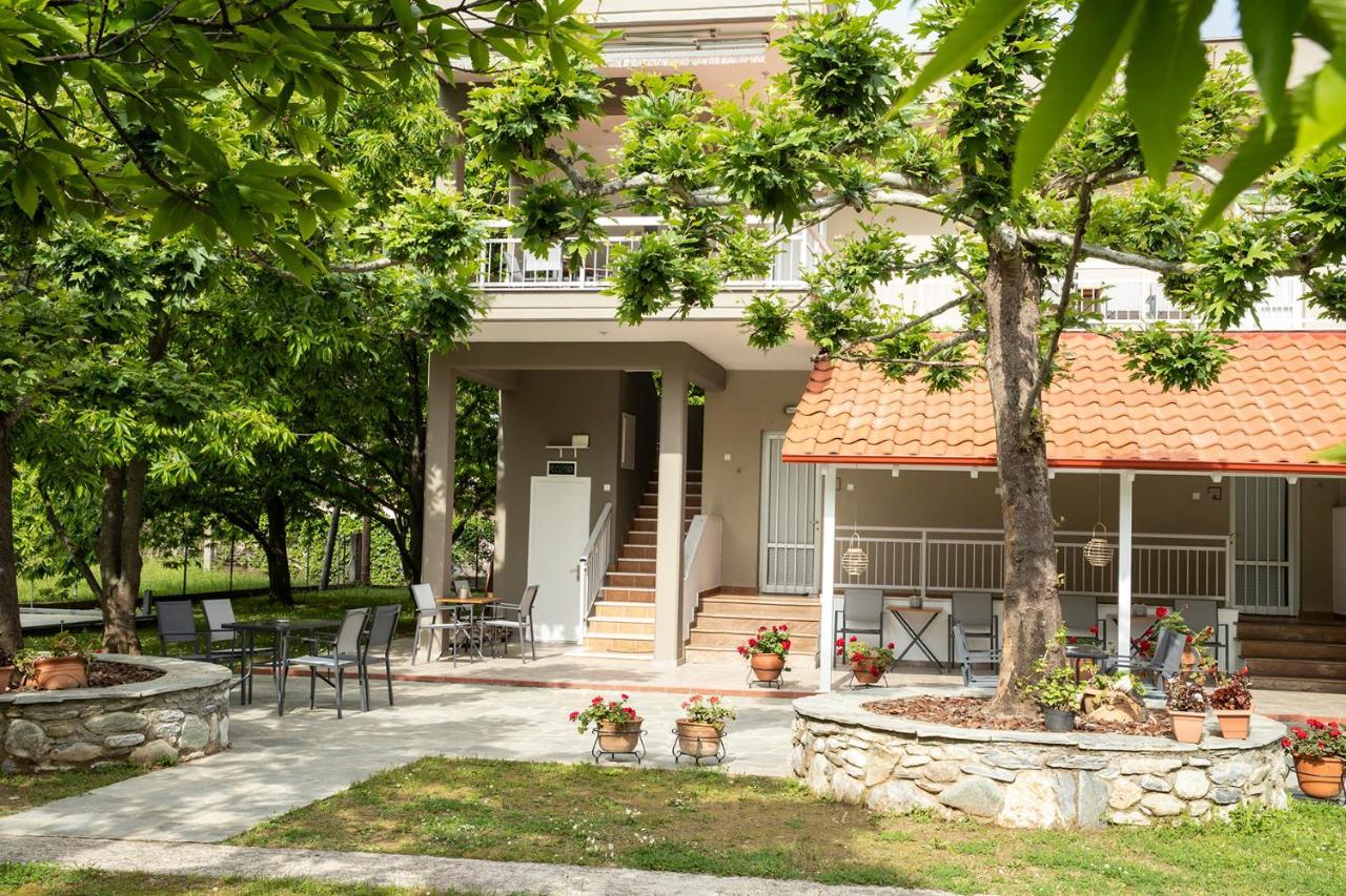 Ferienwohnung Elena Luxury Living Paralía Skotínis Exterior foto